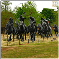 園林騎馬銅雕塑